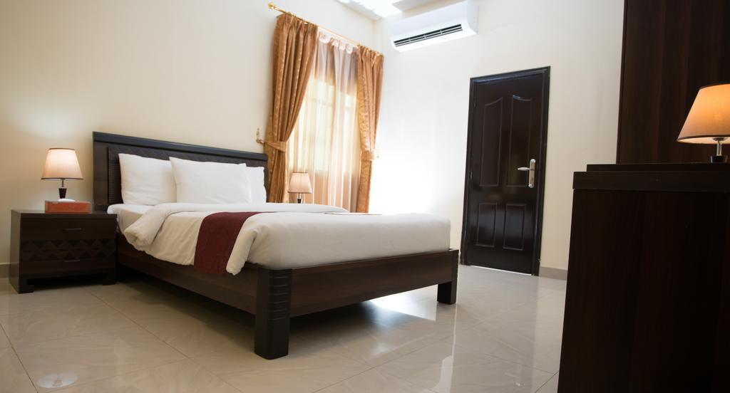 Tiger Home Hotel Apartments Маскат Экстерьер фото