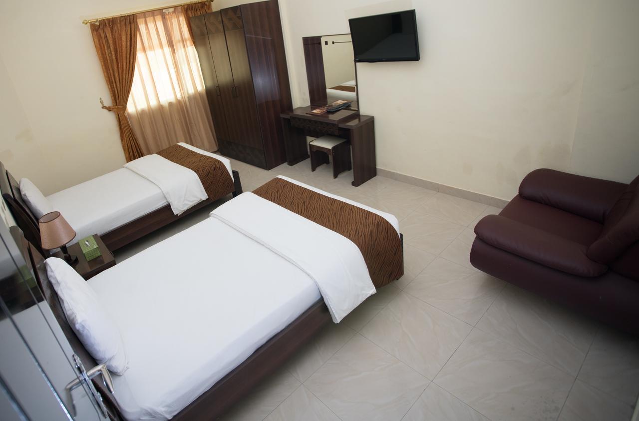 Tiger Home Hotel Apartments Маскат Экстерьер фото
